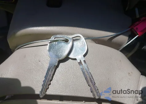 2000 Cadillac Escalade Standard из США, поврежденный, VIN 1GYEK13R8YR127435